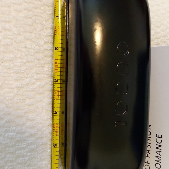 Gucci Black Patent leather hardcase - Picture 5 of 7